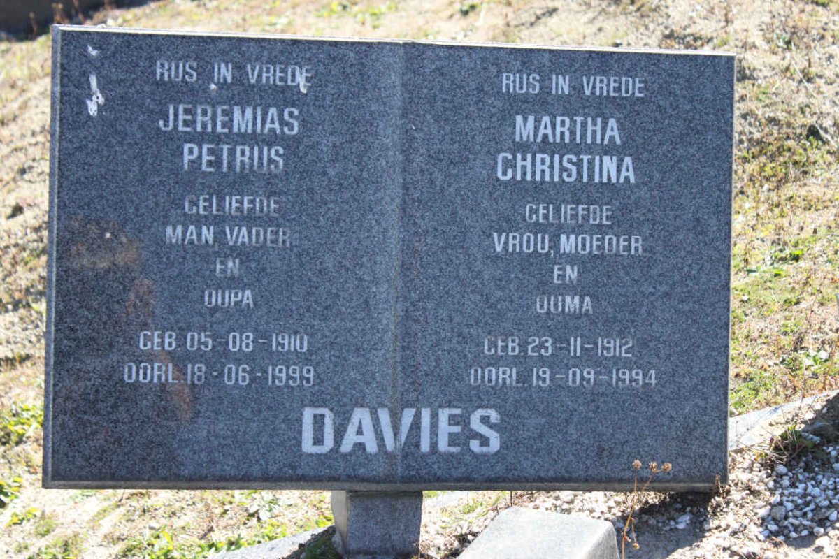 DAVIES Jeremias Petrus 1910-1999 &amp; Martha Christina 1912-1994