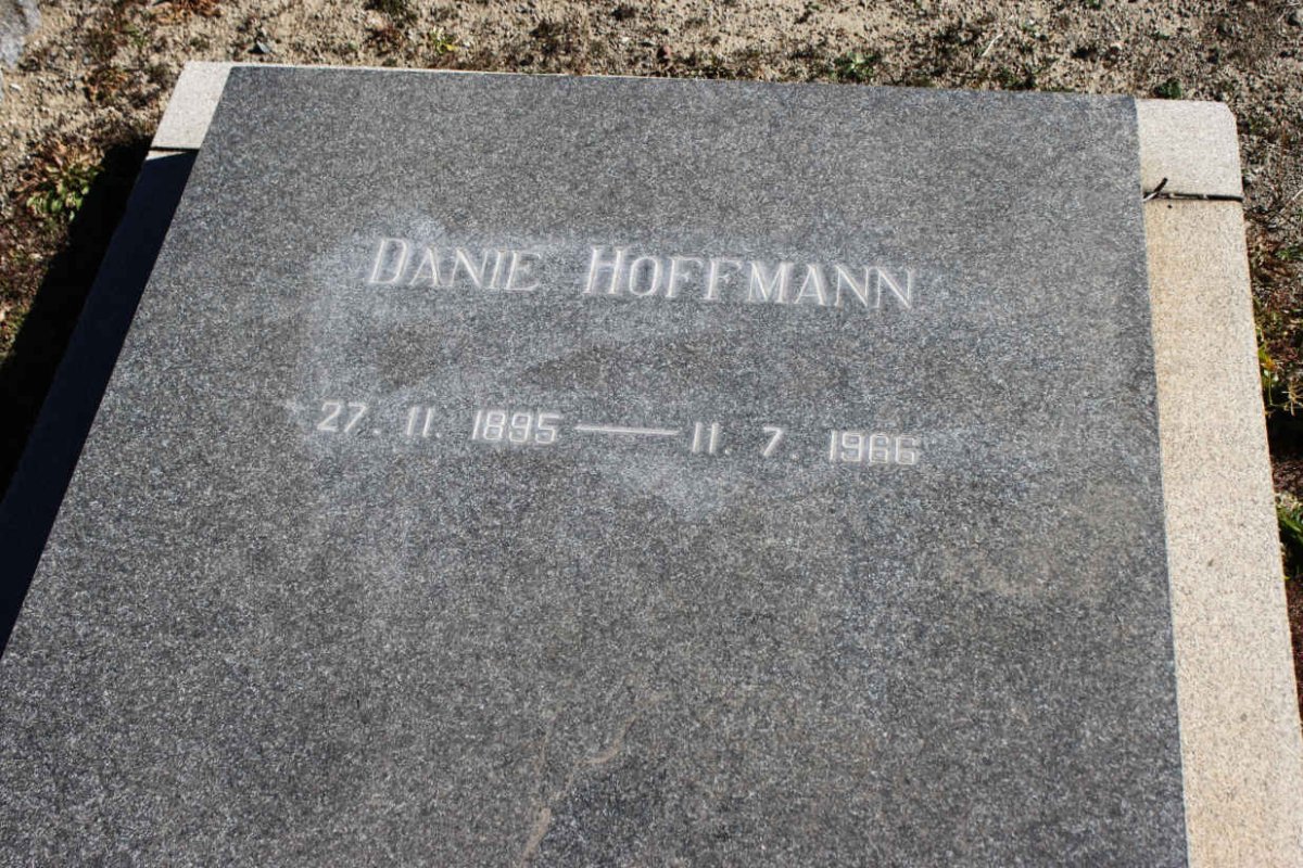 HOFFMAN Danie 1895-1966