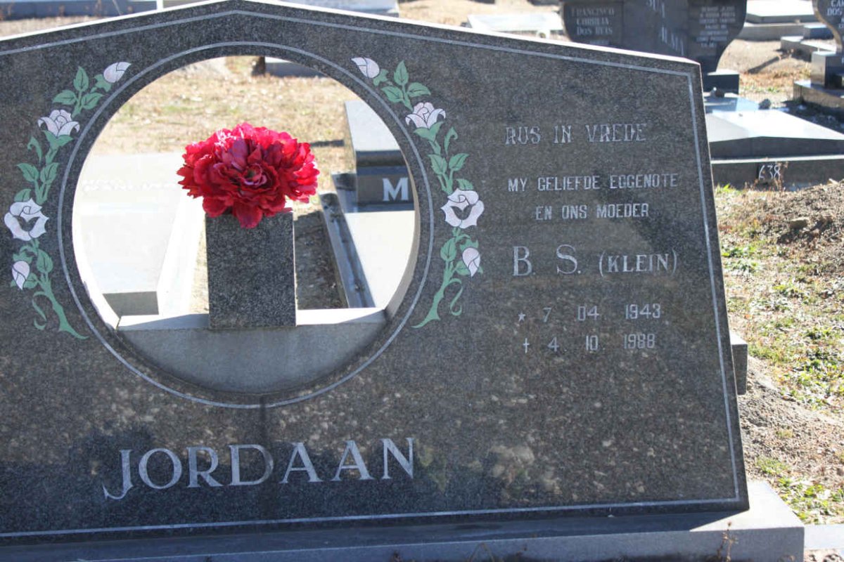 JORDAAN B.S. nee KLEIN 1943-1988