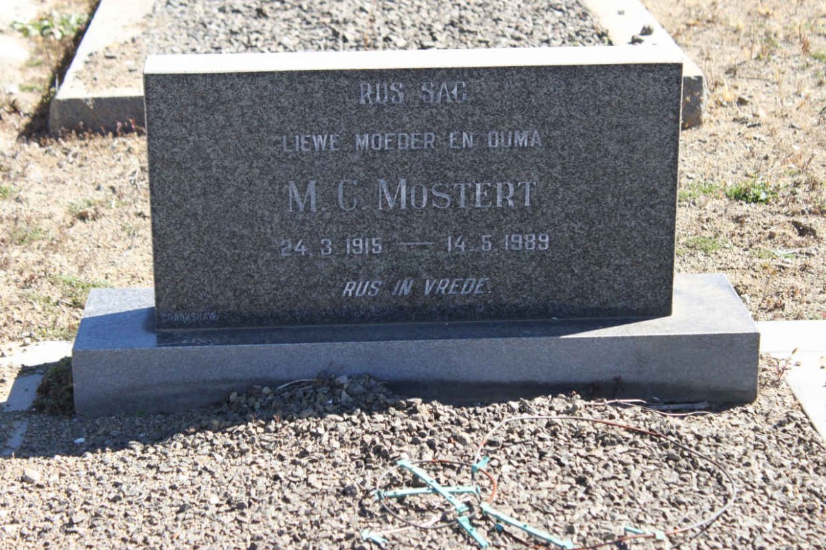 MOSTERT M.C. 1915-1989