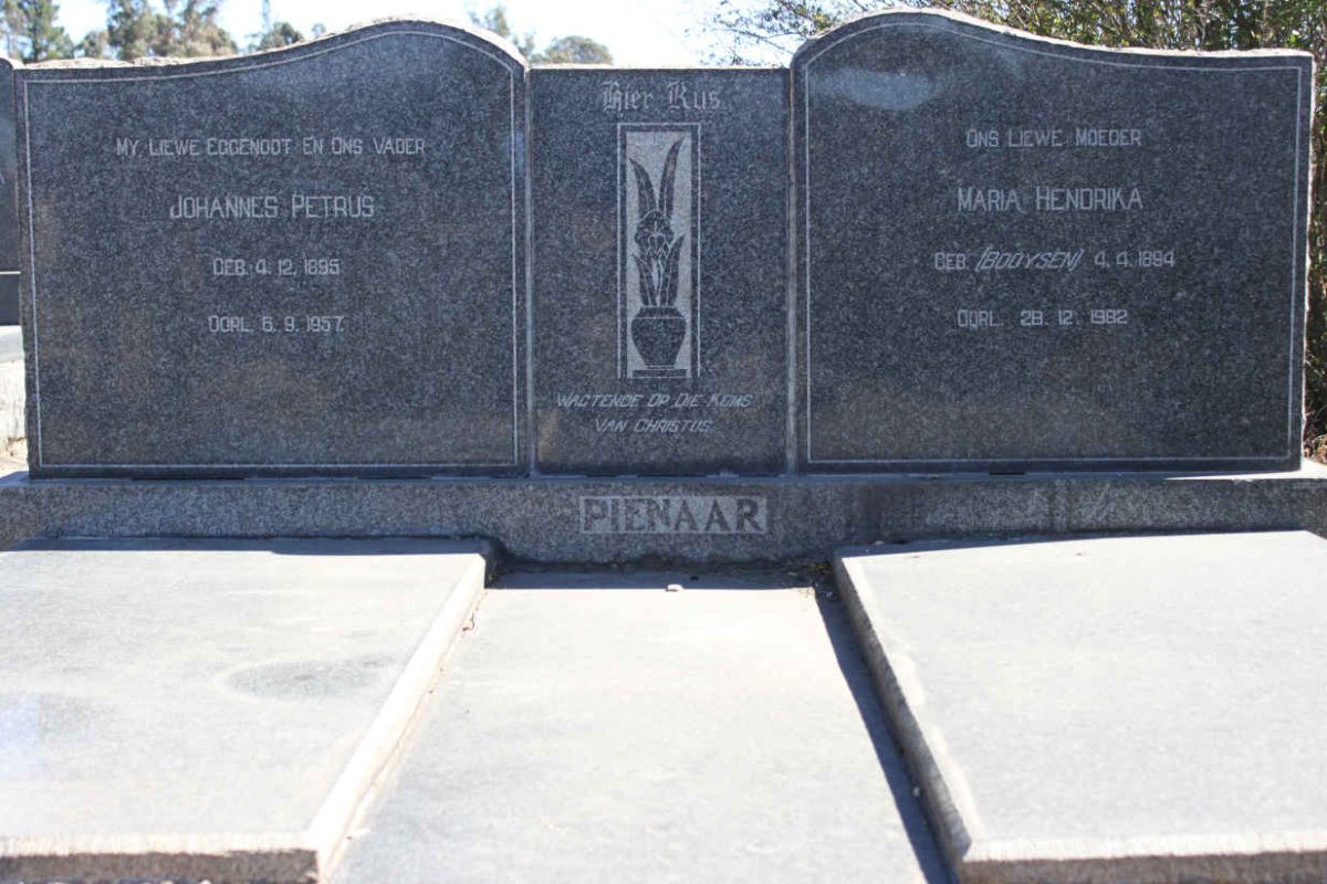PIENAAR Johannes Petrus 1895-1957 &amp; Maria Hendrika BOOYSEN 1894-1982