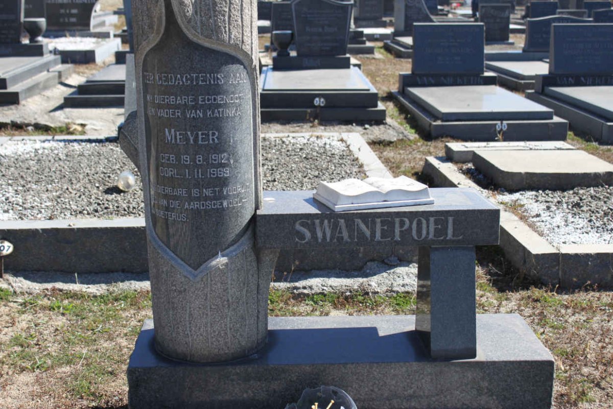 SWANEPOEL Meyer 1912-1969