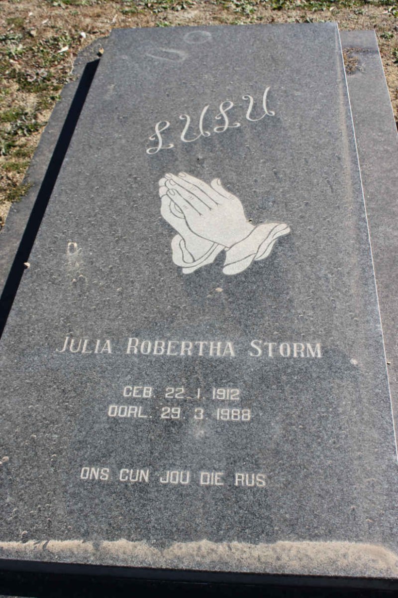 STORM Julia Robertha 1912-1988