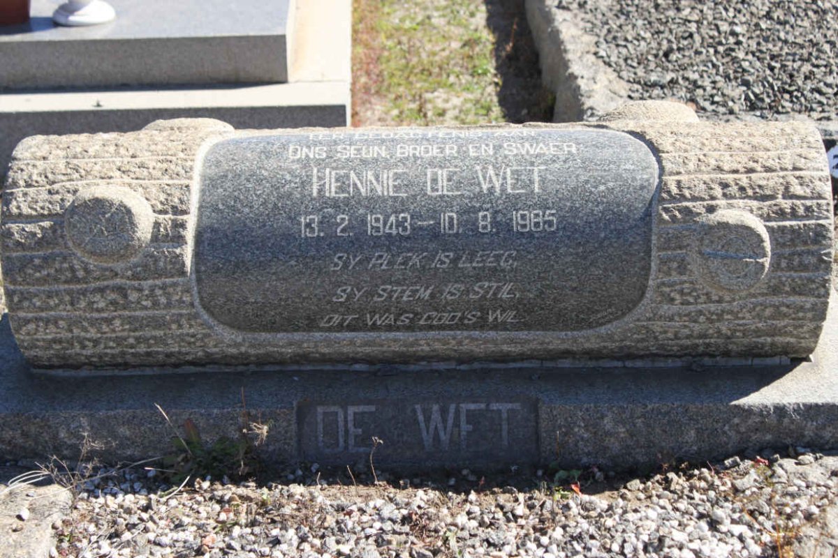 WET Hennie, de 1943-1985