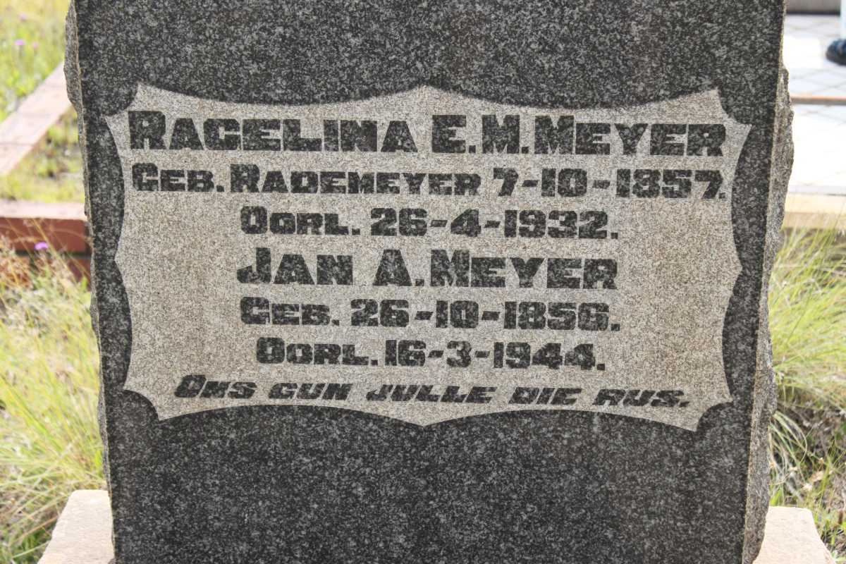 MEYER Jan A. 1856-1944 &amp; Ragelina E.M. RADEMEYER 1857-1932