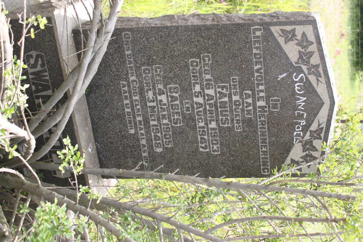 SWANEPOEL Fanus 1903-1947 &amp; Babes 1905-1948