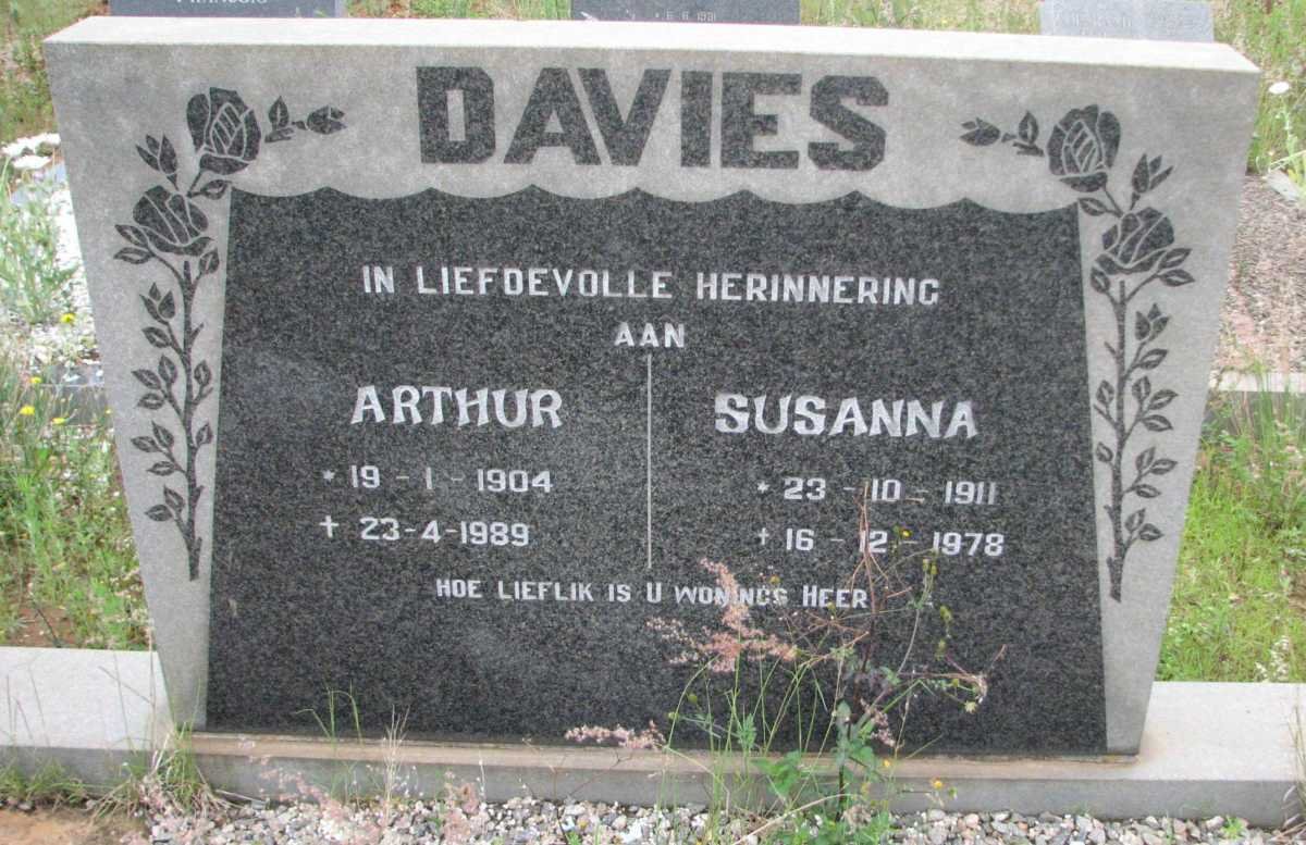 DAVIES Arthur 1904-1989 &amp; Susanna 1911-1978