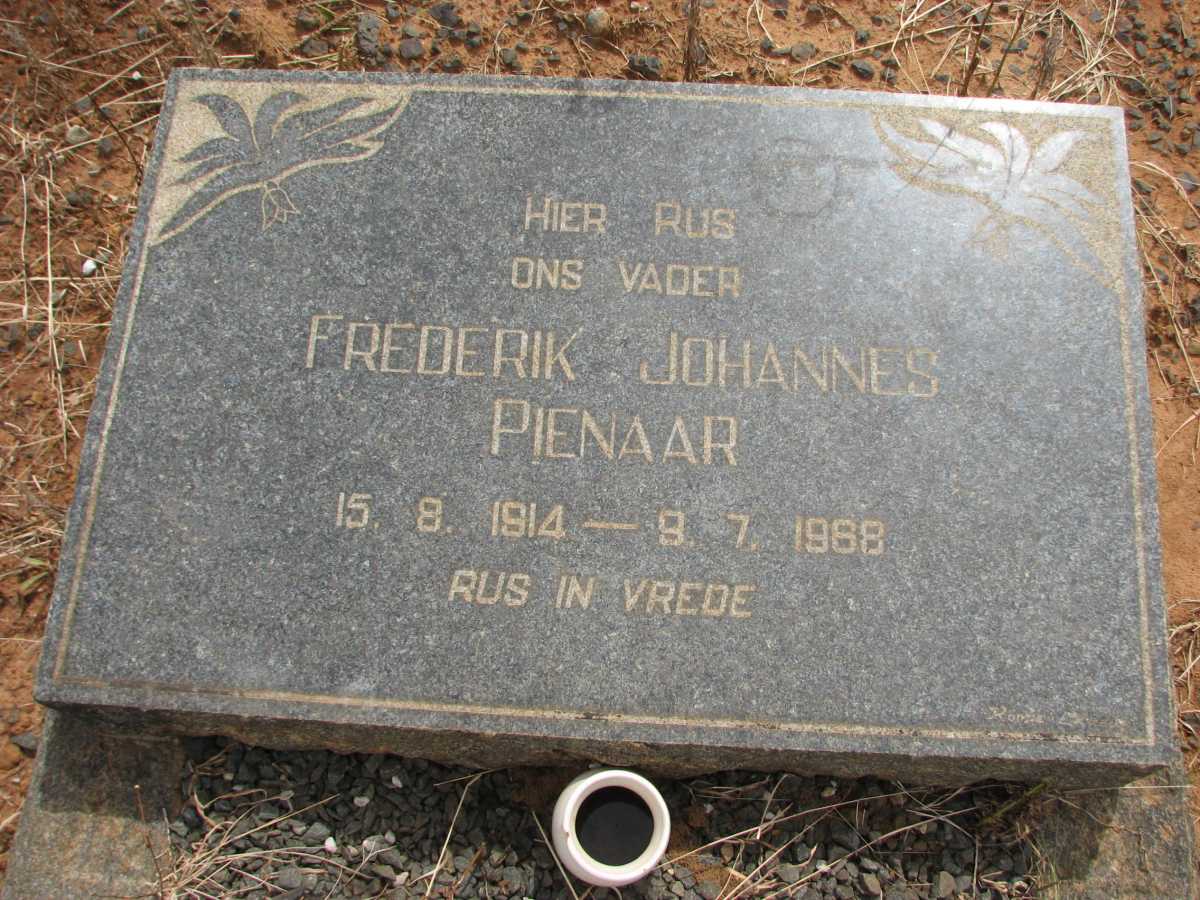 PIENAAR Frederik Johannes 1914-1968