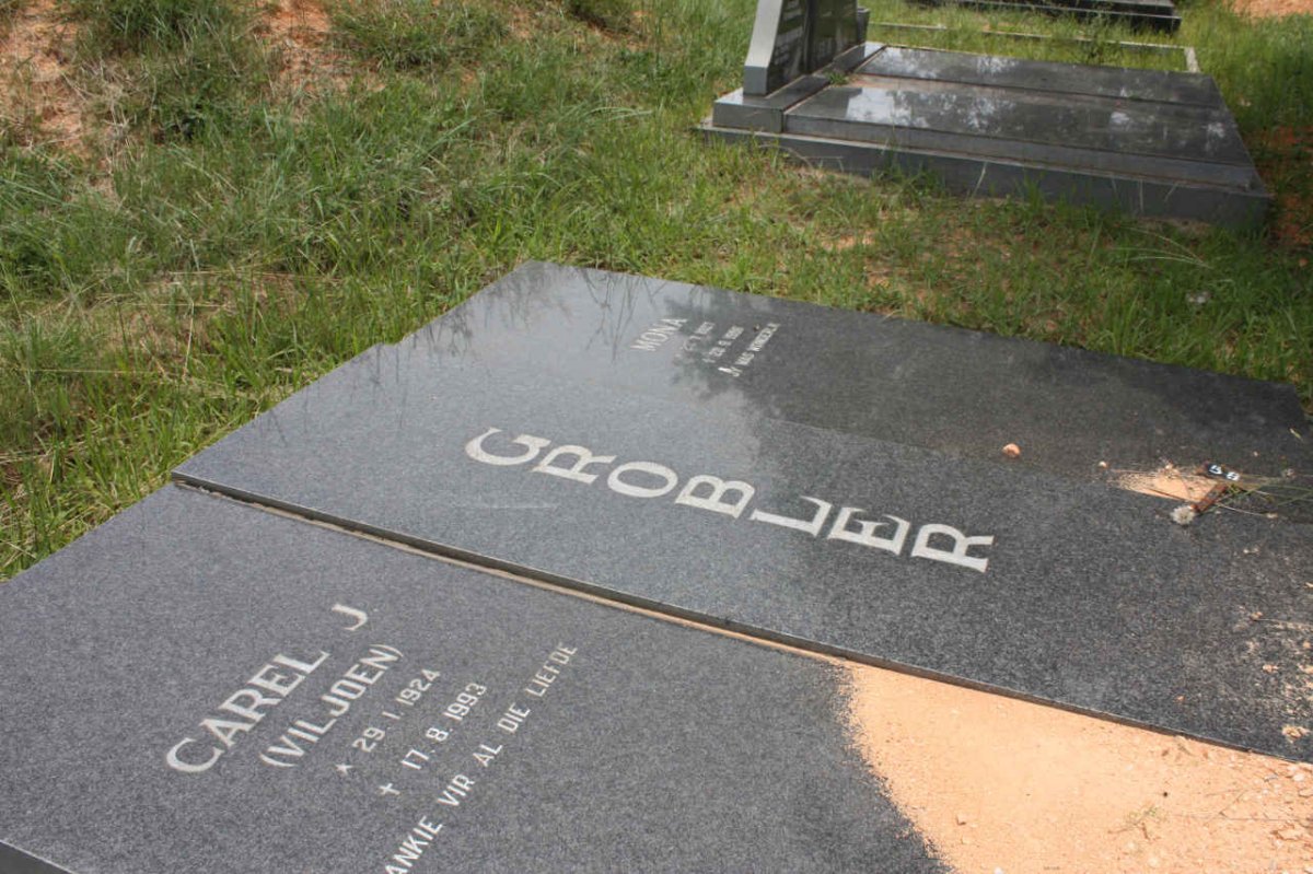 GROBLER Carel J. 1924-1993 &amp; Mona 1927-1986