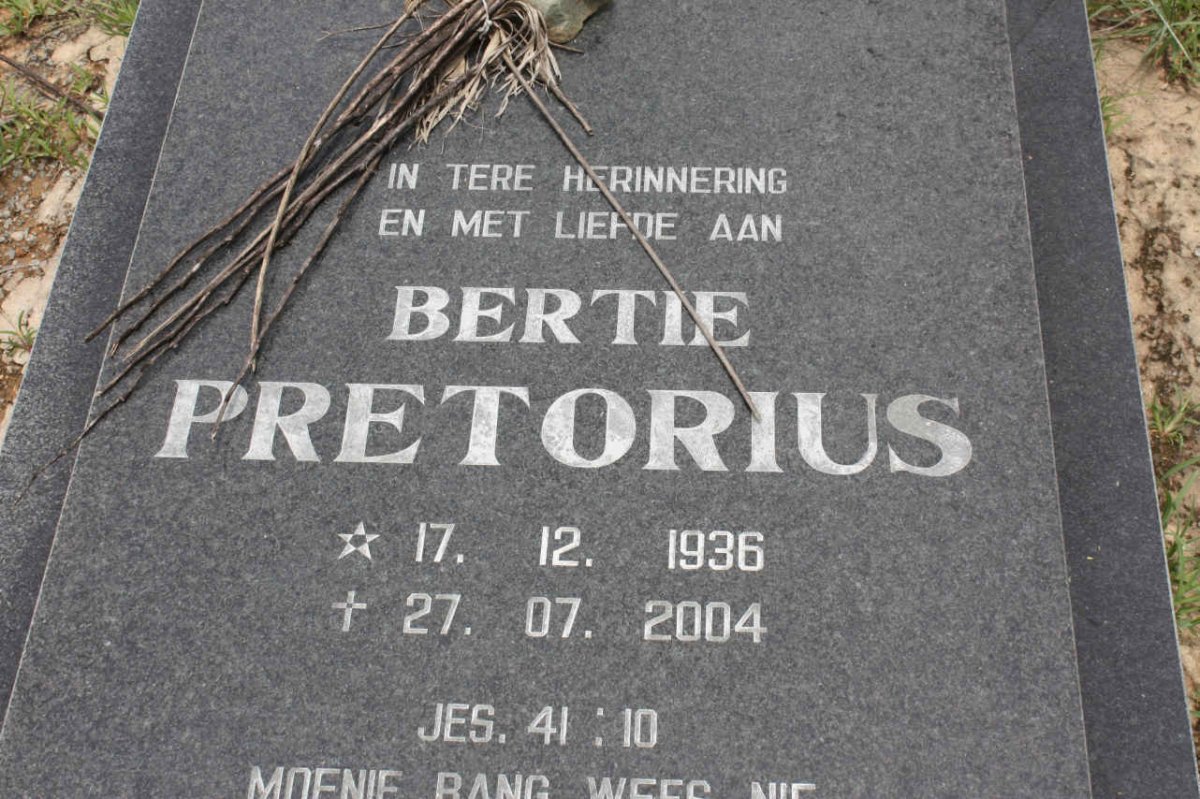 PRETORIUS Bertie 1936-2004