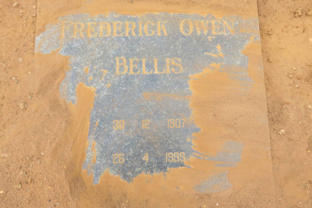 BELLIS Frederick Owen 1907-1999 &amp; Paulina Magrieta 1916-1989 _2