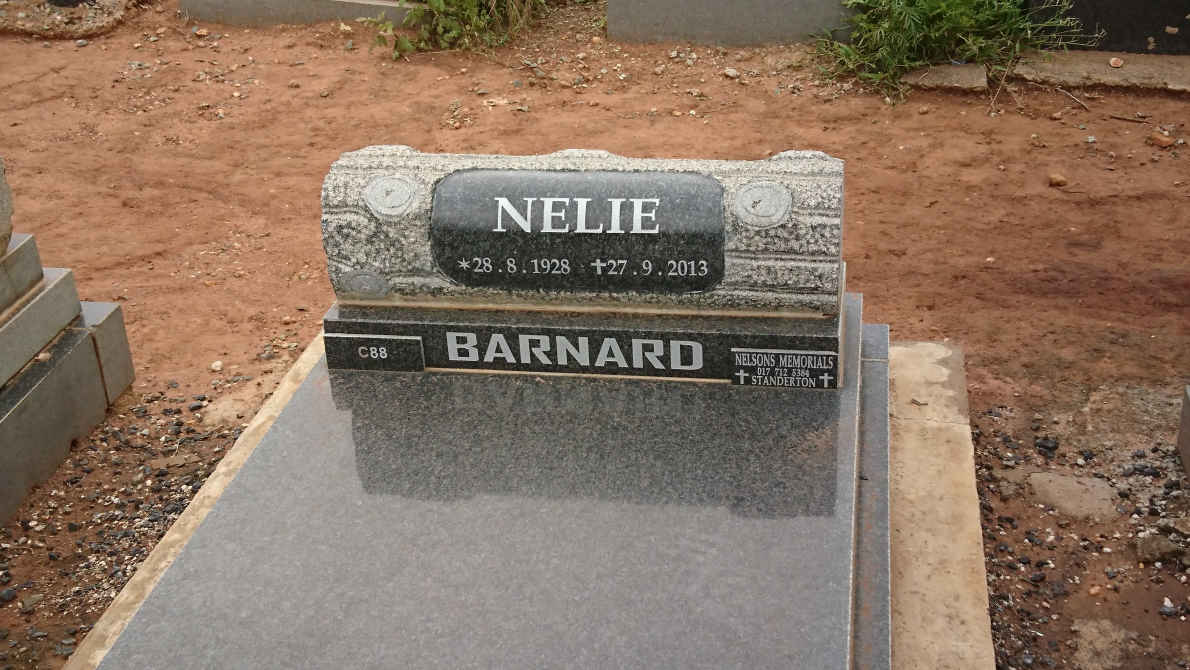 BARNARD Nelie 1928-2013