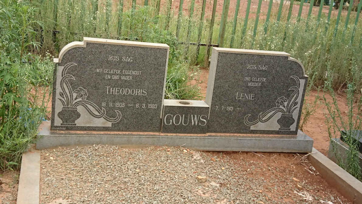 GOUWS Theodoris 1905-1983 &amp; Lenie 1913-