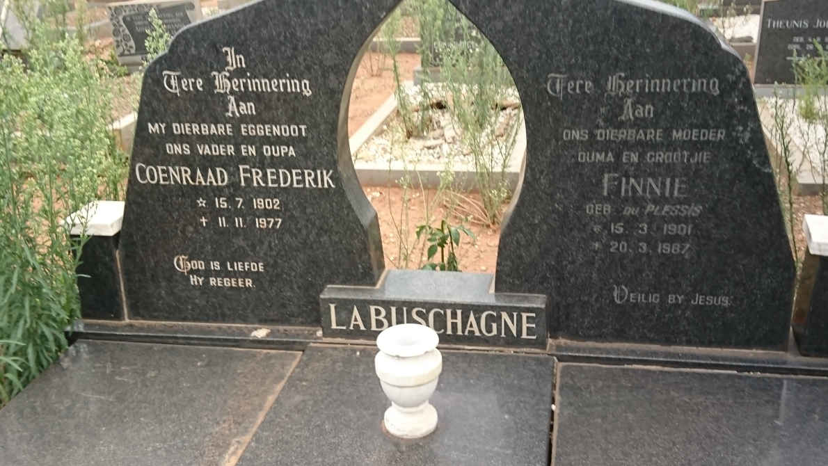 LABUSCHAGNE Coenraad Frederik 1902-1977 &amp; Finnie DU PLESSIS 1901-1987
