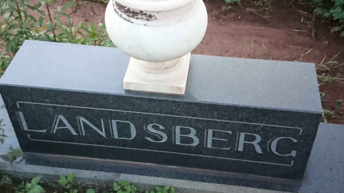 LANDSBERG :: ANDERSEN