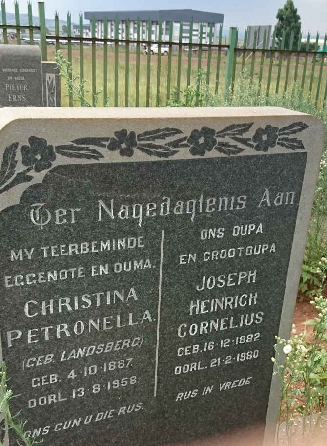 LANDSBERG Joseph Heinrich Cornelius 1882-1980 &amp; Christina Petronella LANDSBERG 1887-1958