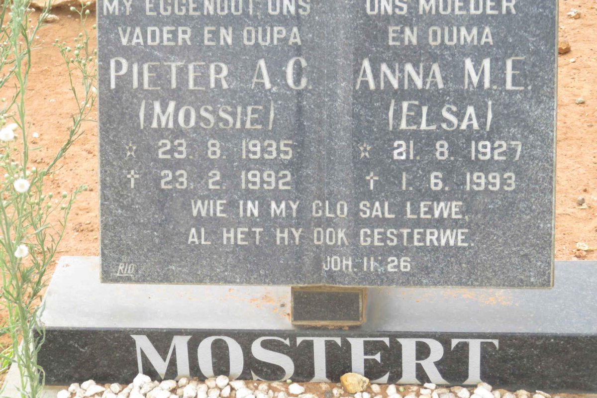 MOSTERT Pieter A.C. 1935-1992 &amp; Anna M.E. 1927-1993