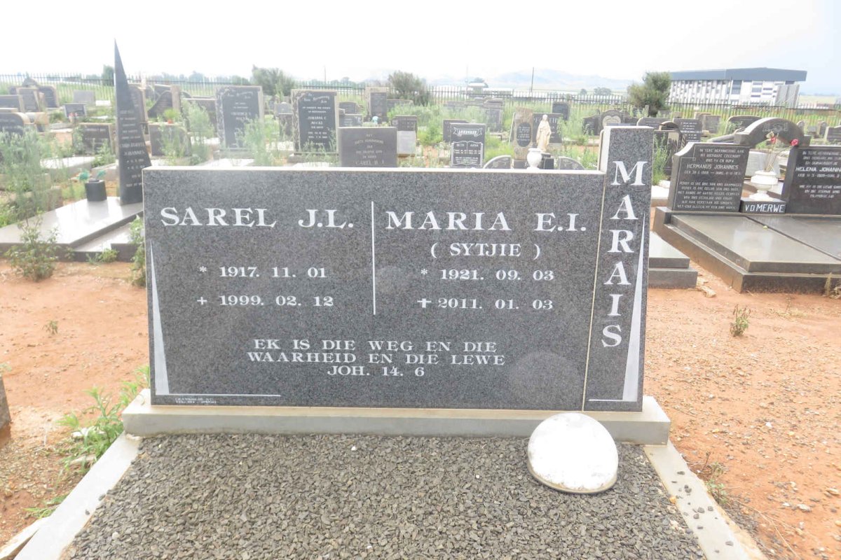 MARAIS Sarel J.L. 1917-1999 &amp; Maria E.I. 1921-2011