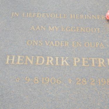 NIEUWENHUIZEN Hendrik Petrus, van 1906-1988 &amp; Margaret Magnolia 1914-1994