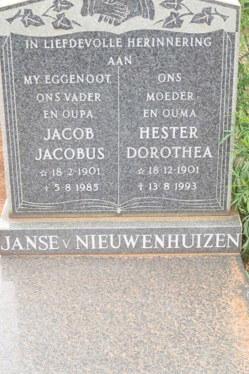 NIEUWENHUIZEN Jacob Jacobus, Janse van 1901-1985 &amp; Hester Dorothea 1901-1993