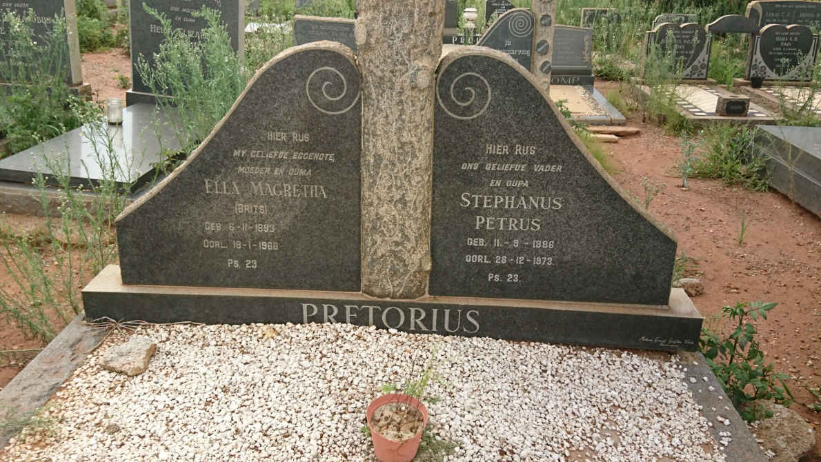 PRETORIUS Stephanus Petrus 1886-1973 &amp; Ella Magretha BRITS 1893-1966