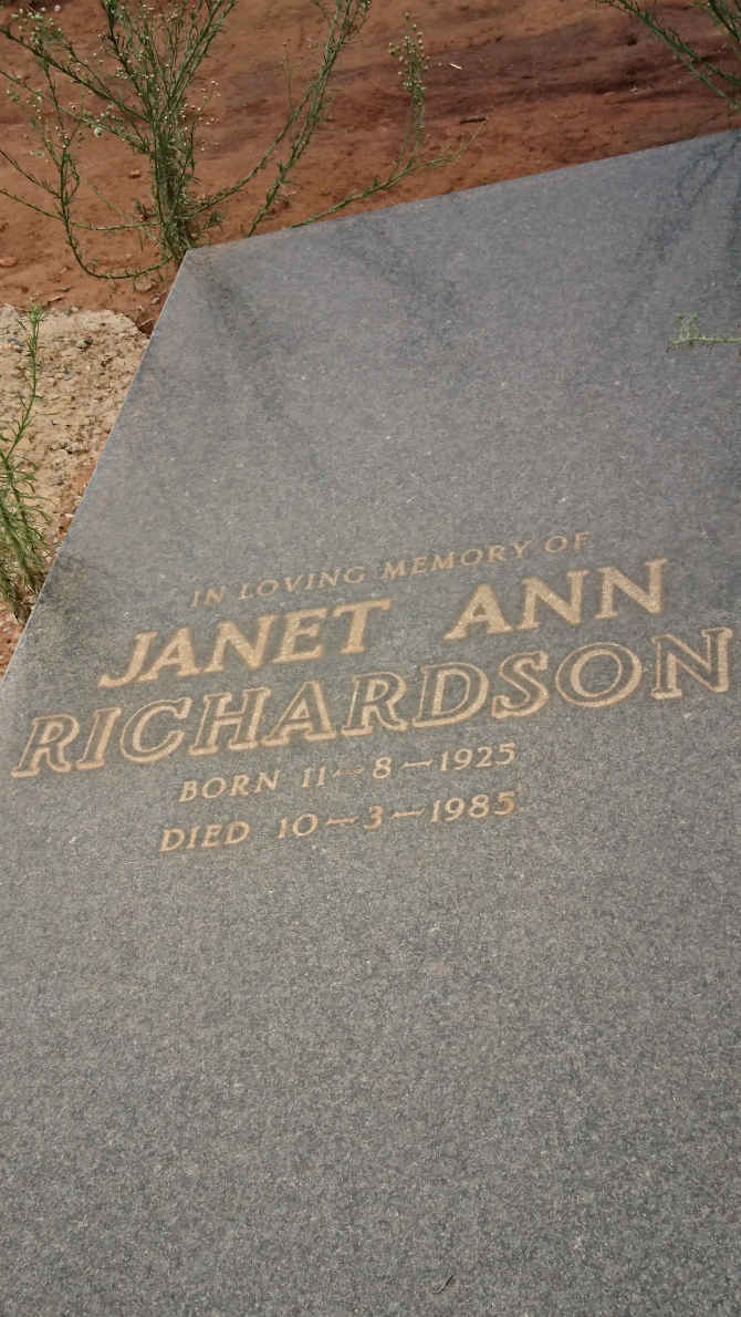 RICHARDSON Janet Ann 1925-1985