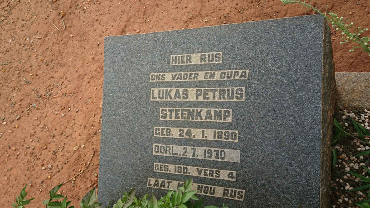 STEENKAMP Lukas Petrus 1890-1970 & Janetta H.M. DU PLESSIS 1897-1964 _1