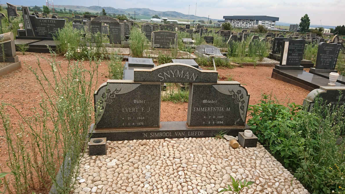 SNYMAN Evert F.J. 1904-1976 &amp; Emmerentia M. 1907-1994