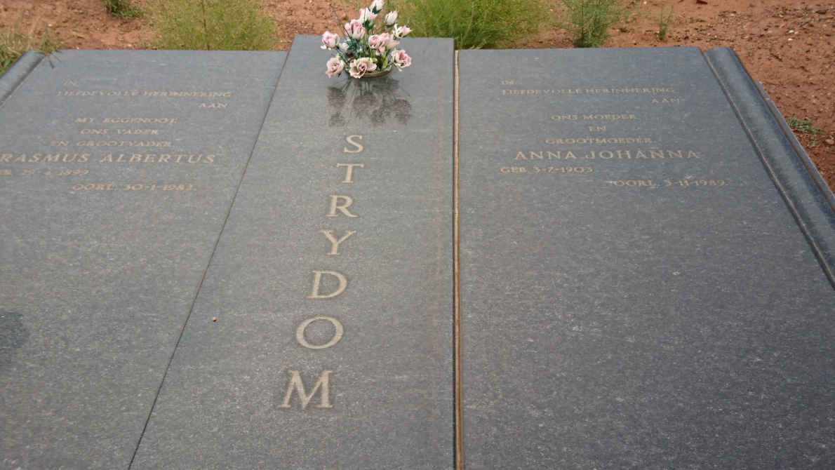 STRYDOM Erasmus Albertus 1899-1982 &amp; Anna Johanna 1903-1989