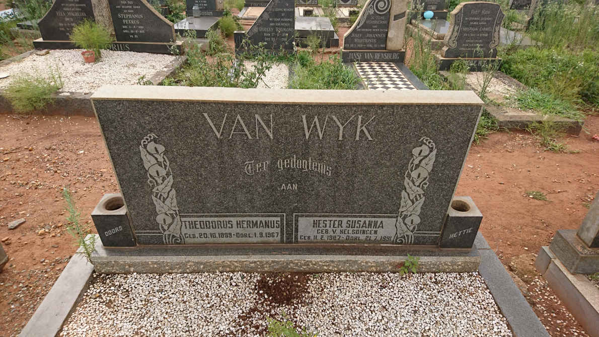 WYK Theodorus Hermanus, van 1899-1967 &amp; Hester Susanna V. HELSDINGEN 1907-1991