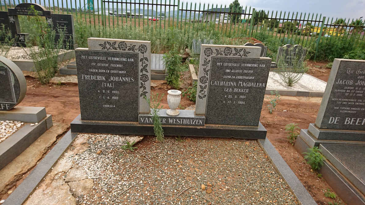 WESTHUIZEN Frederik Johannes, van der 1903-198? &amp; Catharina Magdalena BEKKER 1904-19?4