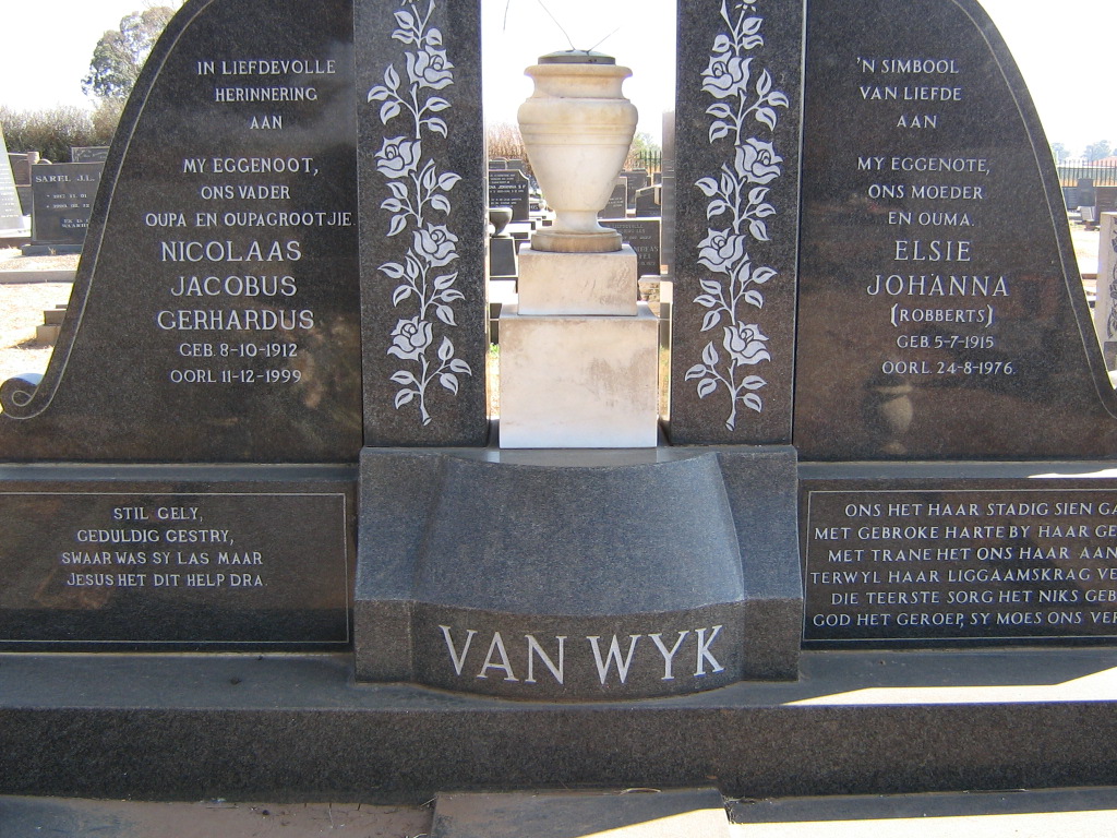 WYK Nicolaas Jacobus Gerhardus, van 1912-1999 &amp; Elsie Johanna ROBBERTS 1915-1976