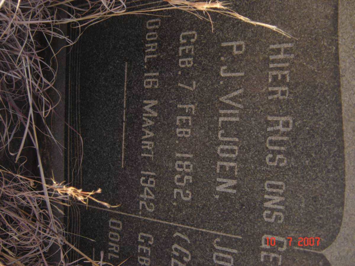 VILJOEN P.J. 1852-1942  (b)
