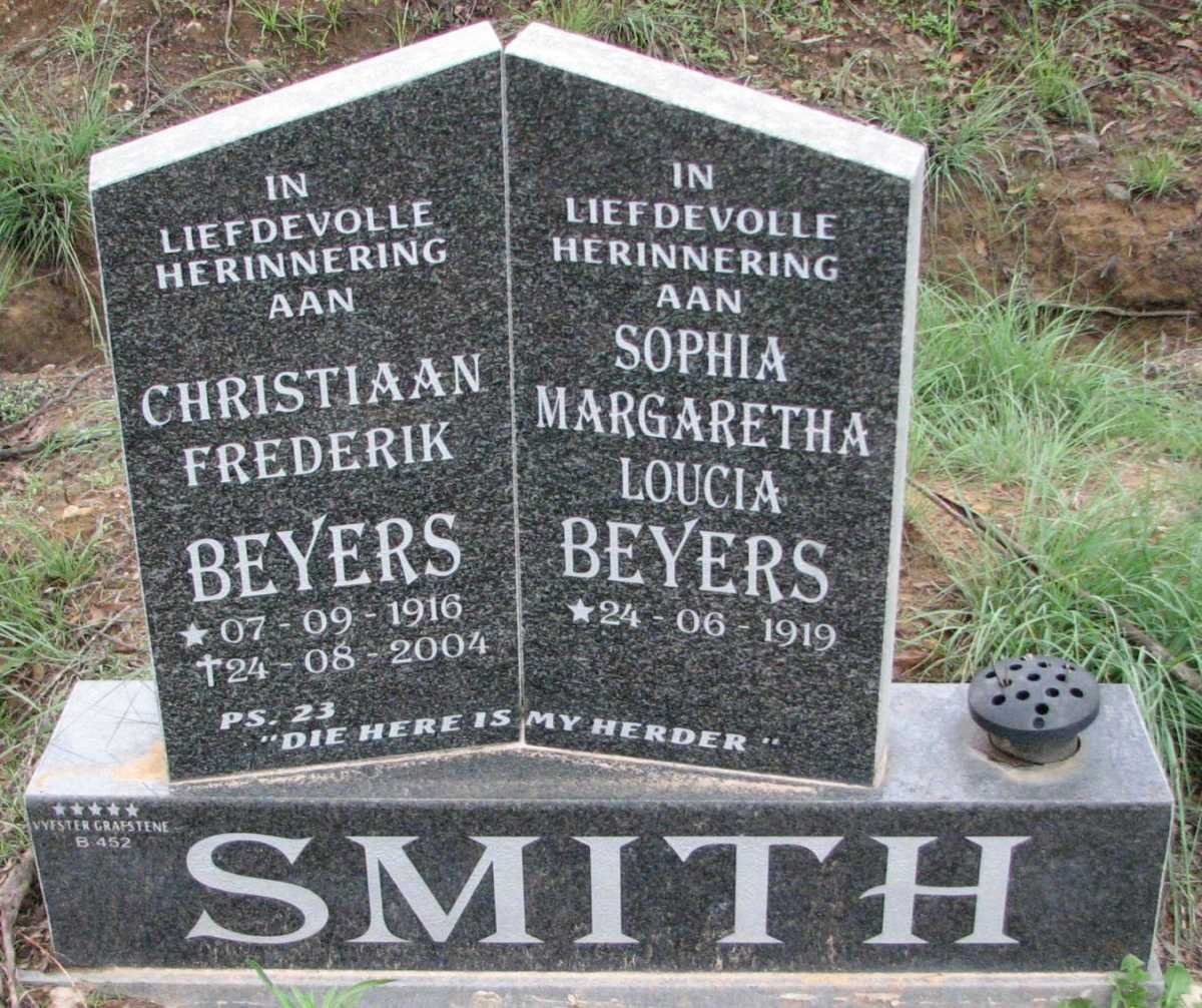 BEYERS Christiaan Frederik 1916-2004 &amp; Sophia Margaretha Loucia 1919-