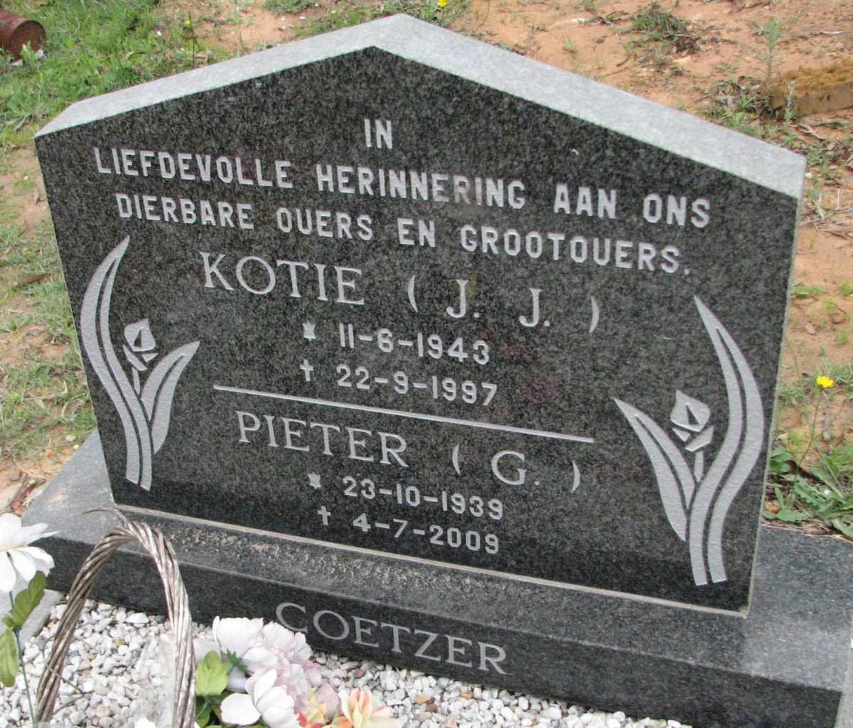 COETZER G. 1939-2009 &amp; J.J. 1943-1997