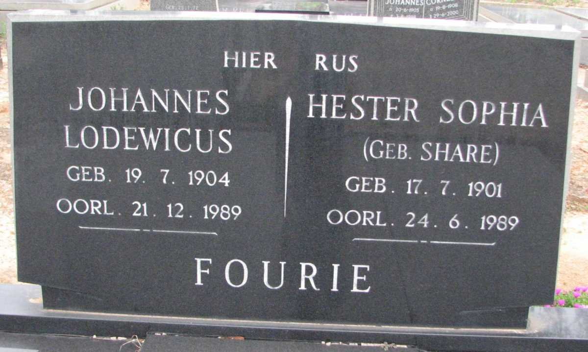 FOURIE Johannes Lodewicus 1904-1989 &amp; Hester Sophia SHARE 1901-1989