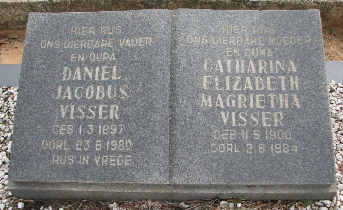VISSER Daniel Jacobus 1897-1980 &amp; Catharina Elizabeth Magrietha 1900-1984