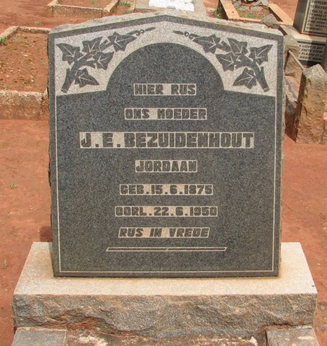 BEZUIDENHOUT J.E. nee JORDAAN 1875-1950