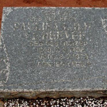 HEEVER Paulina L.H.W., v.d. nee OOSTHUIZEN 1922-1973