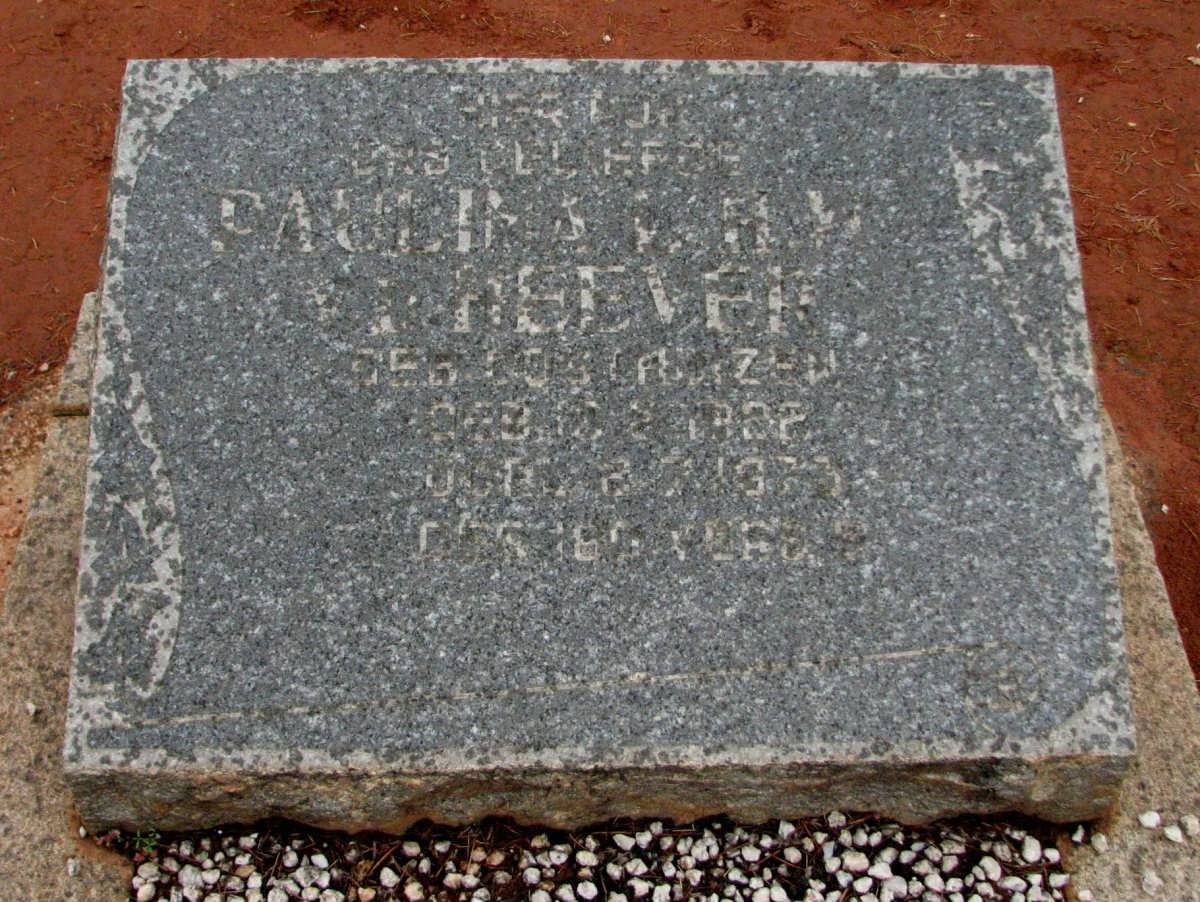 HEEVER Paulina L.H.W., v.d. nee OOSTHUIZEN 1922-1973