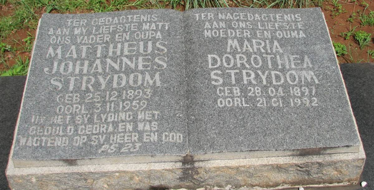 STRYDOM Mattheus Johannes 1893-1959 &amp; Maria Dorothea 1897-1992