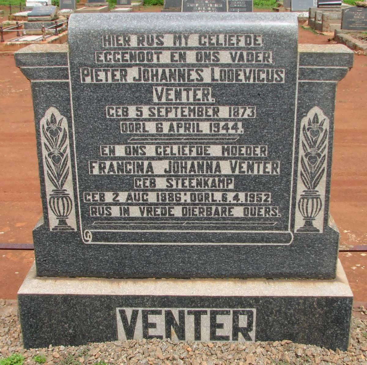 VENTER Pieter Johannes Lodewicus 1873-1944&amp; Francina Johanna STEENKAMP 1886-1952