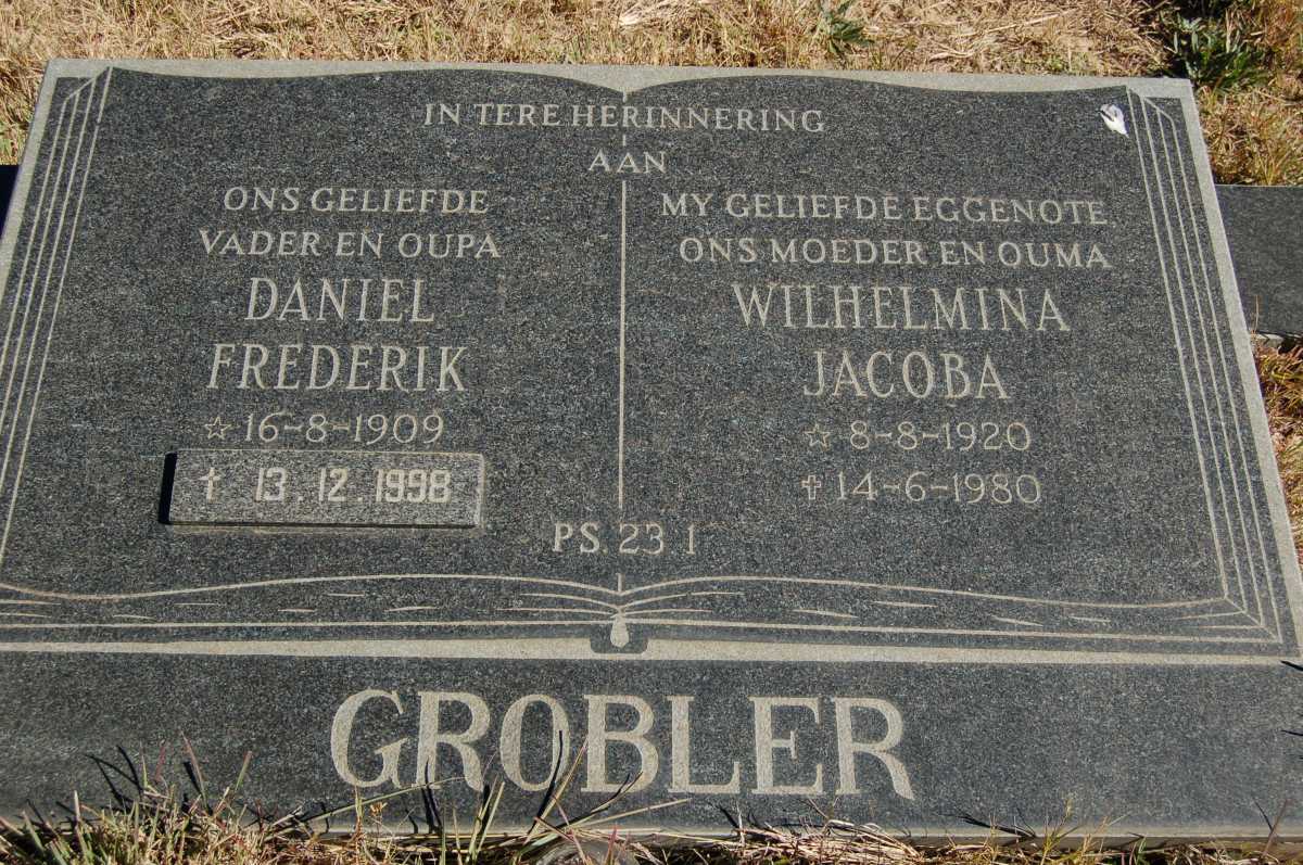 GROBLER Daniel Frederik 1909-1998 &amp; Wilhelmina Jacoba 1920-1980