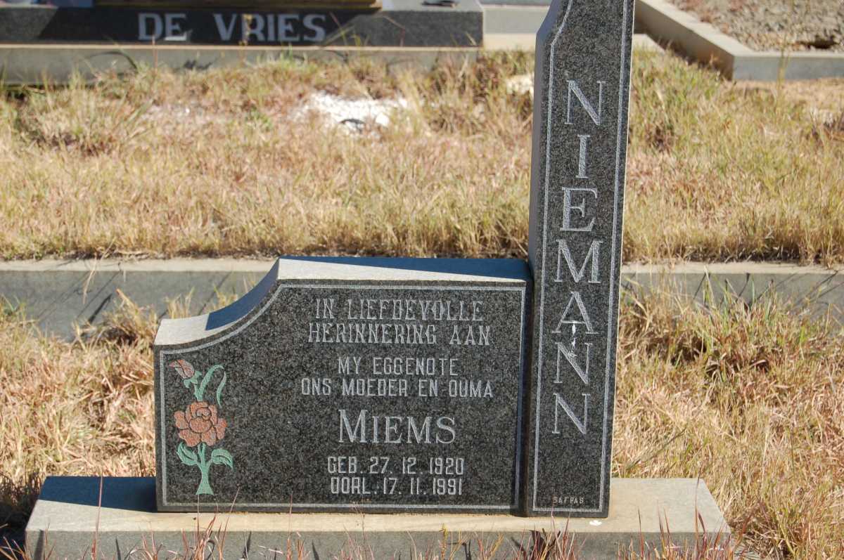 NIEMANN Miems 1920-1991