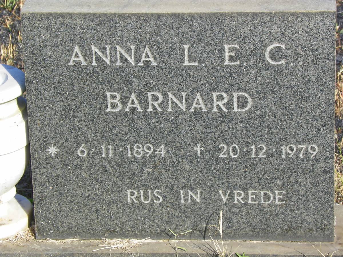 BARNARD Anna L.E.C. 1894-1979