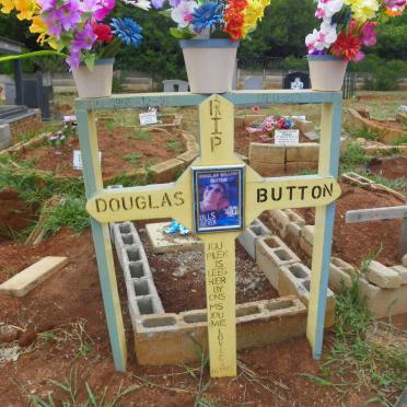 BUTTON Douglas 1995-2015