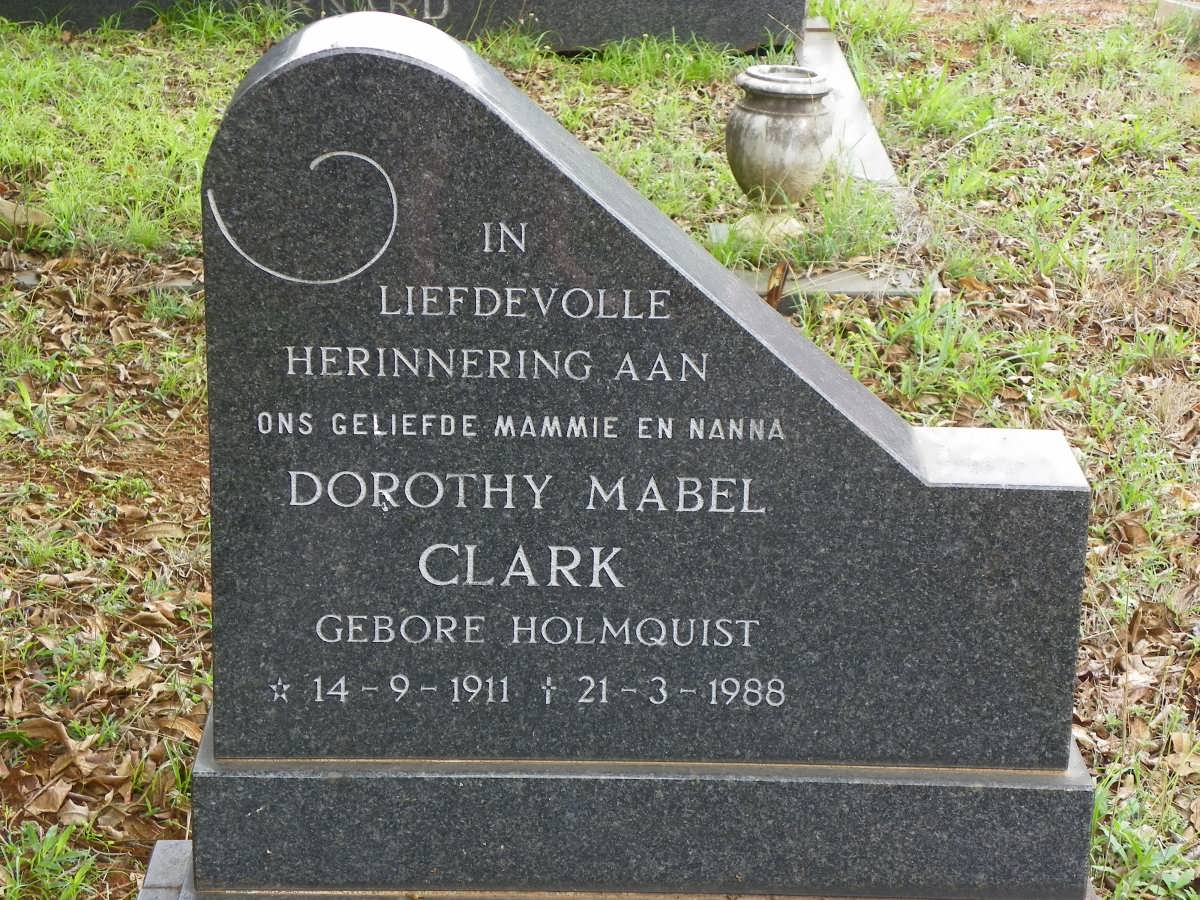 CLARK Dorothy Mabel nee HOLMQUIST 1911-1988
