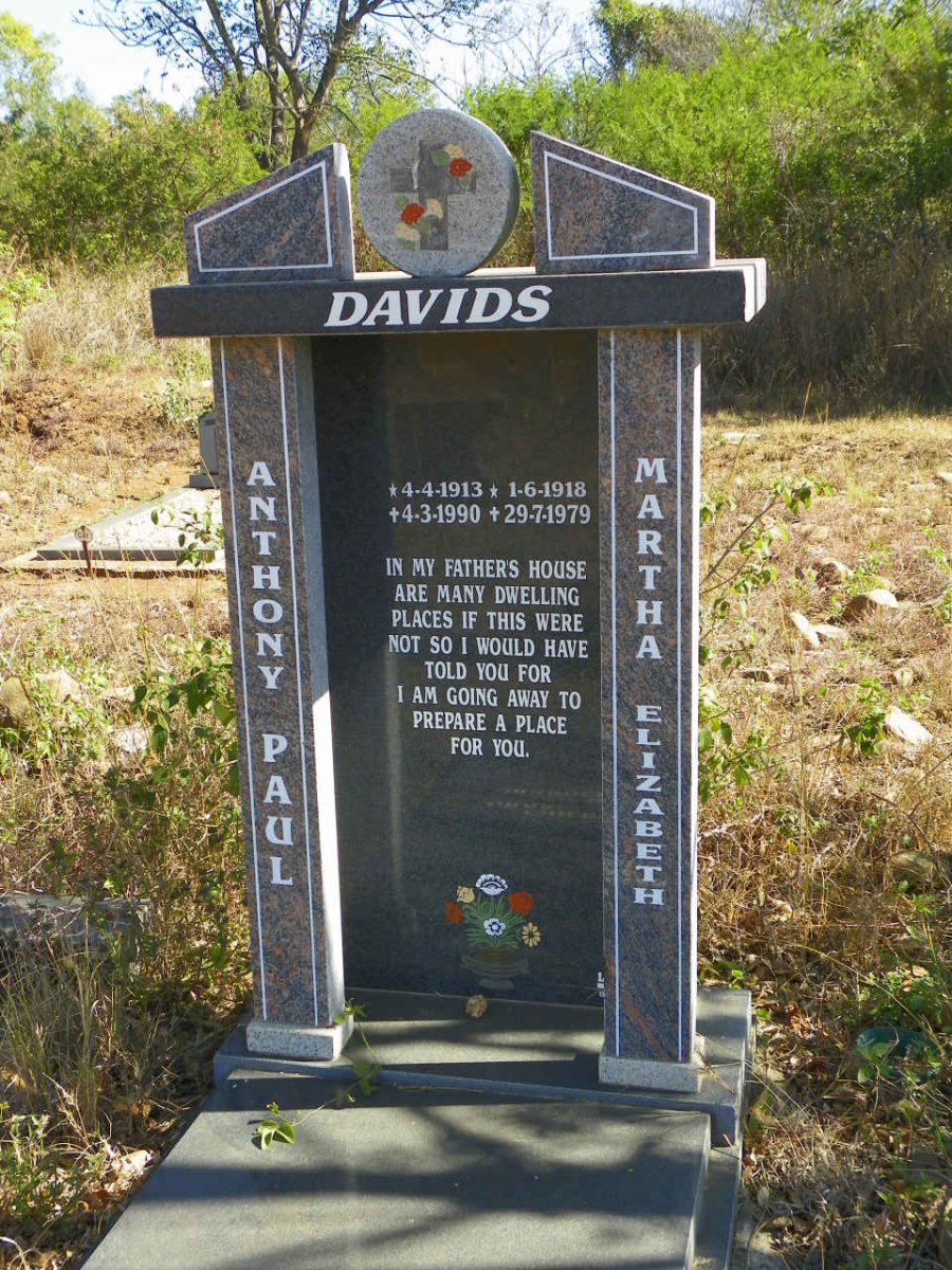 DAVIDS Anthony Paul 1913-1990 &amp; Martha Elizabeth 1918-1979