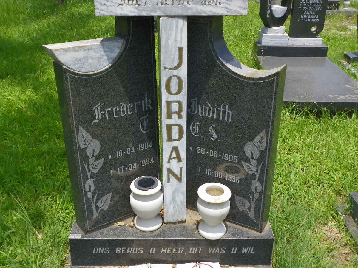 JORDAAN Frederik T. 1904-1994 &amp; Judith E.S. 1906-1996