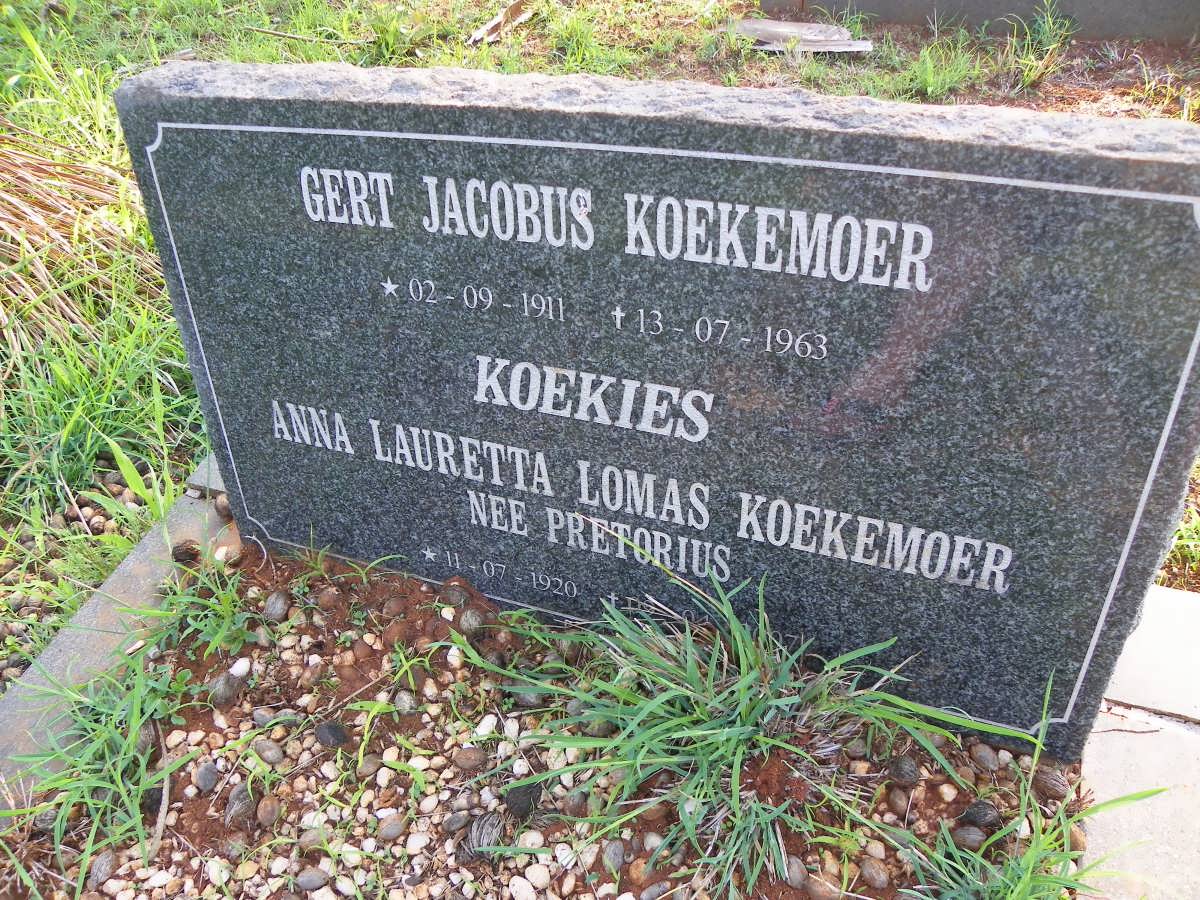 KOEKEMOER Gert Jacobus 1911-1963 &amp; Anna Lauretta Lomas PRETORIUS 1920-2007